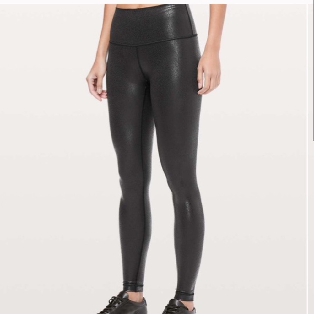 LULULEMON BLACK SHEEN LEGGINGS SZ 8